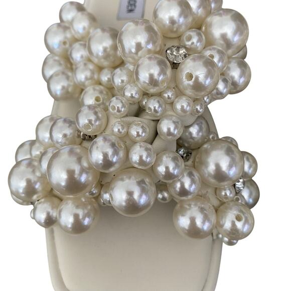 Steve Madden NWOB Duri Pearl Rhinestone Embellished Wedding Bridal Sandals 8.5 - Picture 4 of 10